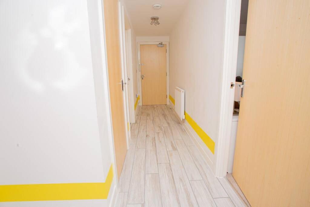 Mills Apartment - Two Bedroom En-Suite Apartment Νορθάμπτον Εξωτερικό φωτογραφία