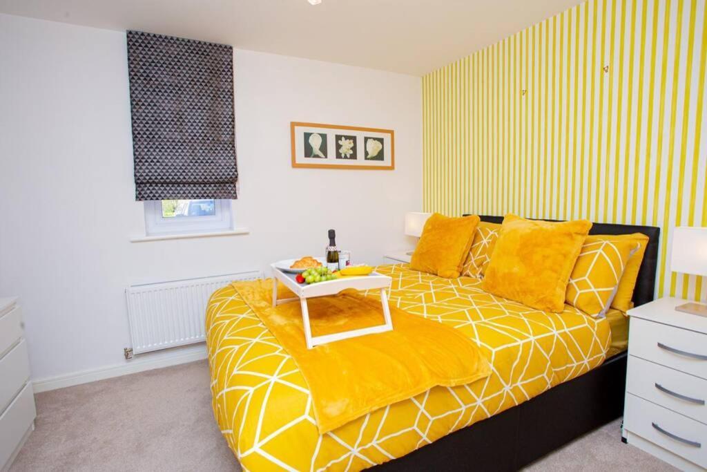 Mills Apartment - Two Bedroom En-Suite Apartment Νορθάμπτον Εξωτερικό φωτογραφία