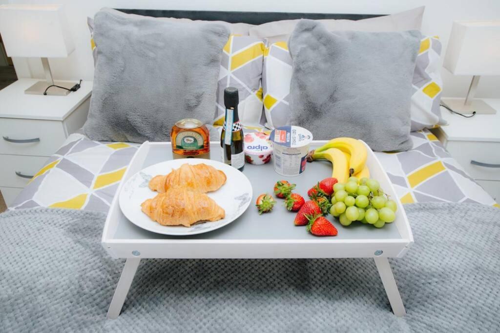 Mills Apartment - Two Bedroom En-Suite Apartment Νορθάμπτον Εξωτερικό φωτογραφία